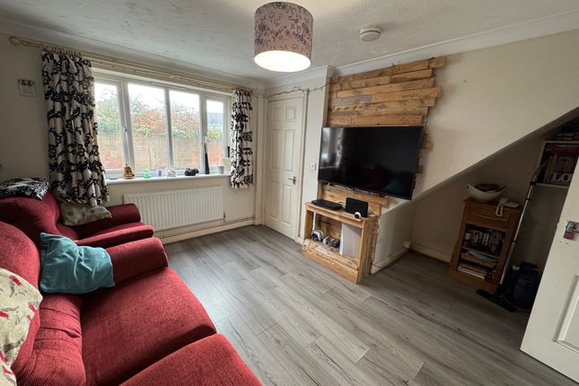 6, Foxglove Way, Bridport photo 4