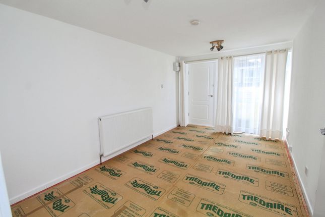 36, Rosedale Road, Ryton photo 3