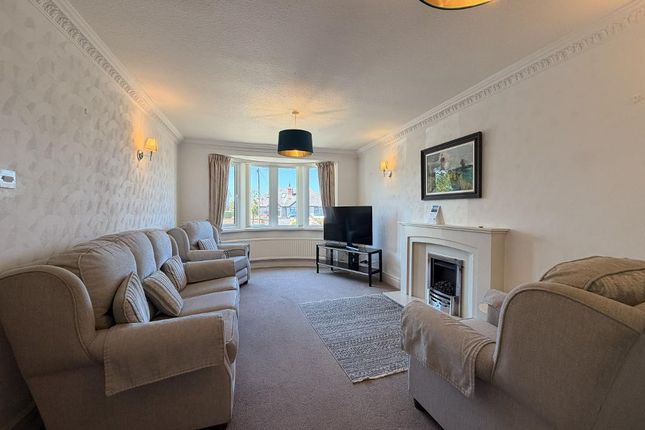 8 Princes Gardens, Bare Lane, Morecambe photo 2