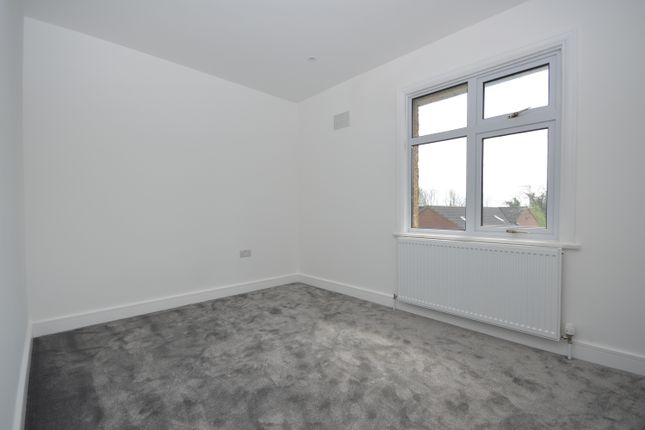 Detached house to rent in Braybrooke Road, Desborough, Kettering