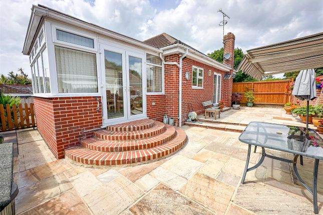 22, Brookvale, St Osyth photo 2