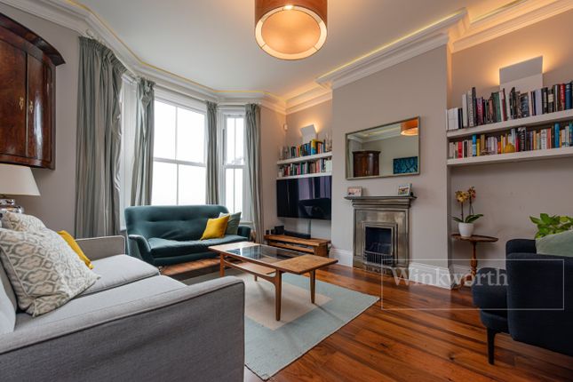 End terrace house for sale in Halstow Road, London