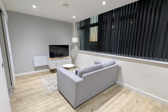 Apartment 101, Paragon, 48 Seymour Grove, Manchester photo 4