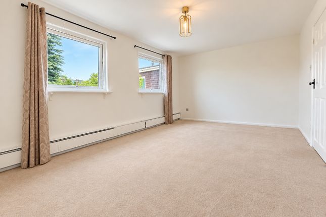 GFV9, Golfers View, Finchley Park, N12, London photo 2