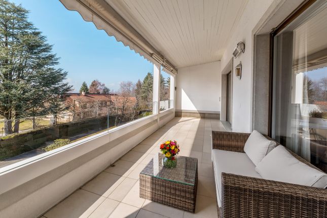 Thumbnail Apartment for sale in Lausanne, Vaud, Switzerland