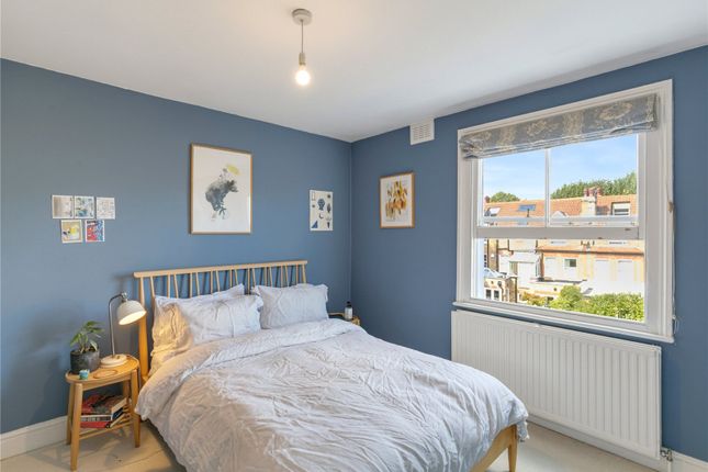 28D, Crockerton Road, London photo 4