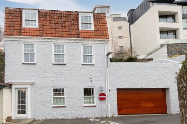 Thumbnail Detached house for sale in Havelet, St. Peter Port, Guernsey