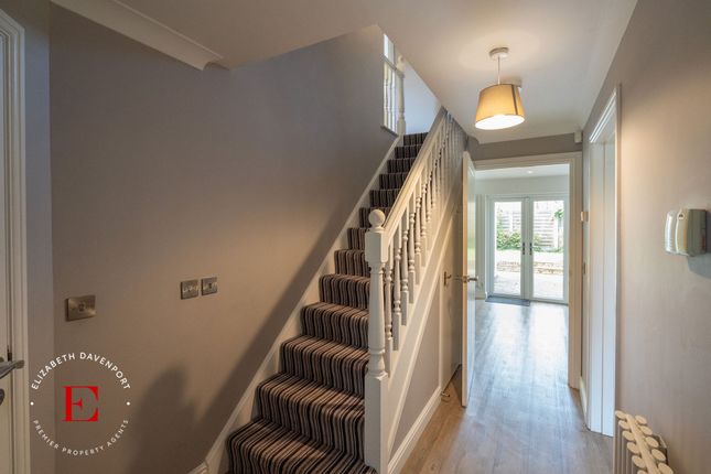 11 Fow Oak, Coventry photo 4