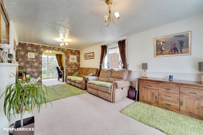King William Close, Kempston, Bedford photo 4