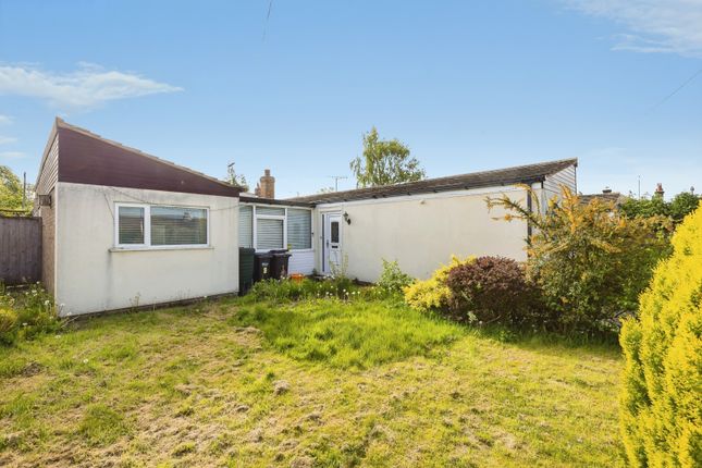 2-bed house on 9, Cwm Close, Mold, £195,000