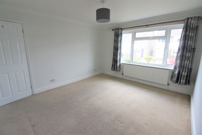 5, Copsey Close, Portsmouth photo 3