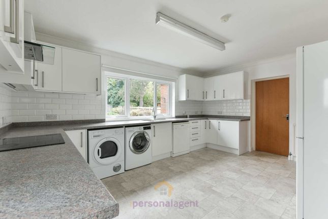6, Purberry Grove, Epsom photo 3