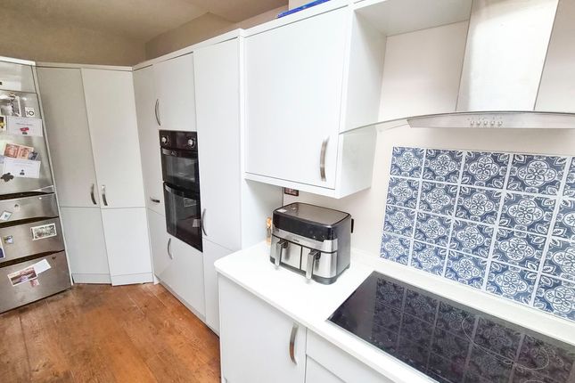 139, Northview Drive, Westcliff-On-Sea photo 4