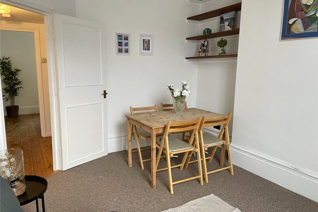 Flat 5, 101, Devonport Road, London photo 3