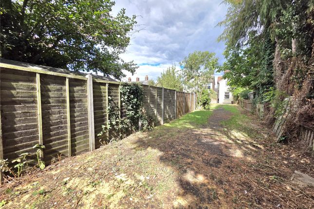 40, Cressing Road, Essex photo 3