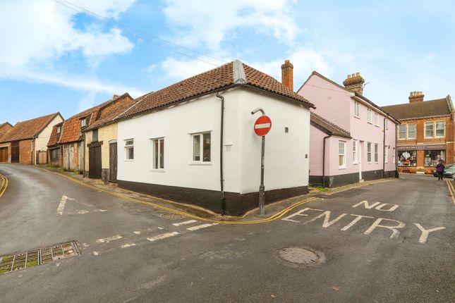 Thumbnail Link-detached house for sale in Friarscroft Lane, Wymondham, Norfolk