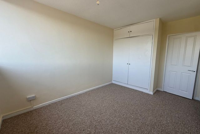 131, Highlands Road, Fareham photo 5