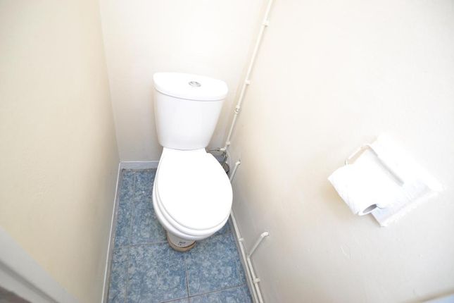 2, SOUTHCOTT HOUSE, DEVONS ROAD, LONDON photo 5