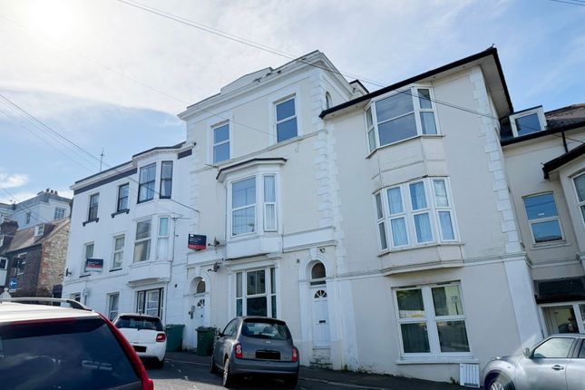 Studio flat on Flat 1, 42 George Street, Ryde, £30,000