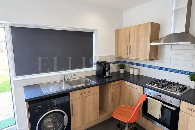 2A,, Nolton Place, Edgware photo 3