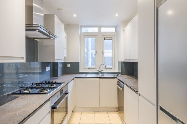3 Dukes Court, London photo 4