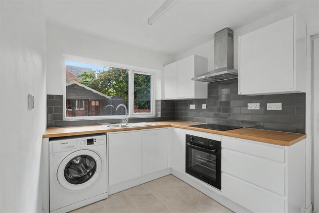 Denison Street, Nottingham photo 3