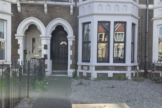 Ground Floor & First Floor Flats, 139 Whitchurch Road, Cardiff photo 2