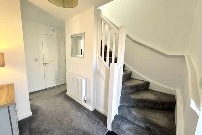 27, Oakfield Gardens, Peterlee photo 4