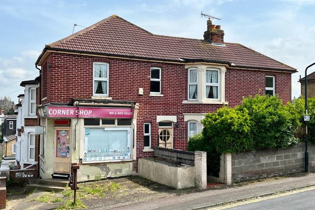 Thumbnail Property for sale in Pagitt Street, Chatham
