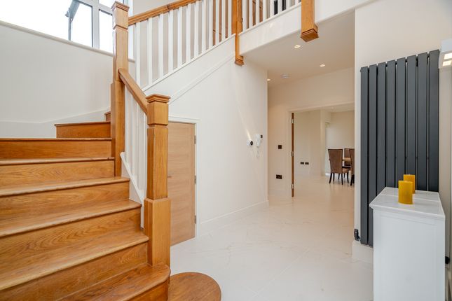 10, Ferranti Place, Milton Keynes photo 3
