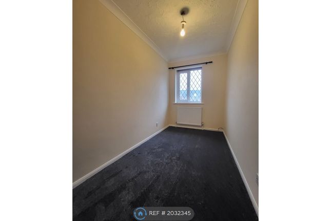 Terraced house to rent in Bluebells, Deeping St James, Peterborough