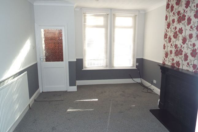 End terrace house for sale in Wharncliffe Street, Hull
