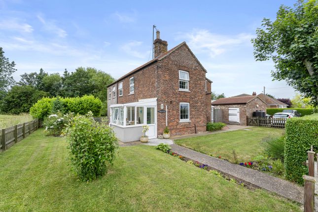 Cottage for sale in Beacon Way, Skegness