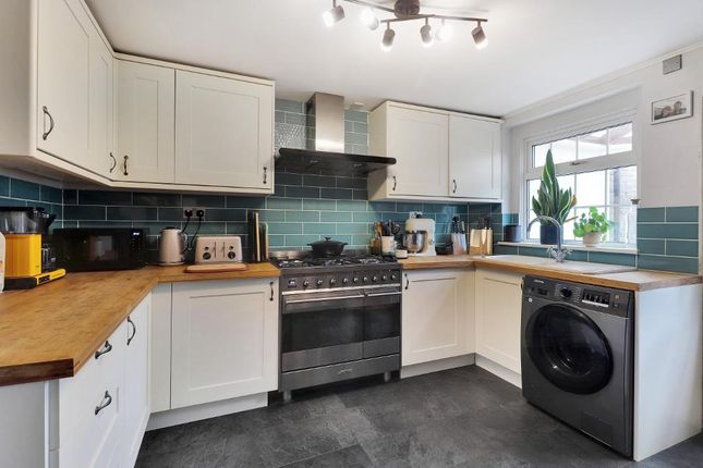 4, Eason Villas, Marden photo 4