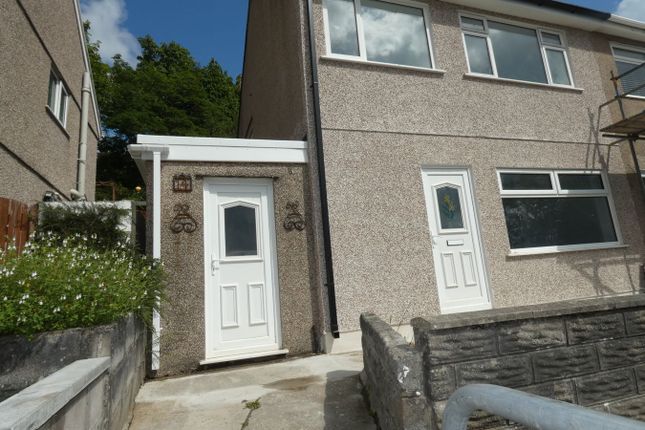 14, Oakdene Close, Port Talbot photo 2