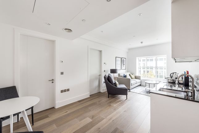 1-bed flat on 602, Princes House, 37-39, Kingsway, London, £4,250/mo
