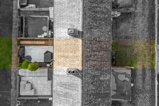 7, Lime Tree Avenue, Elland photo 3