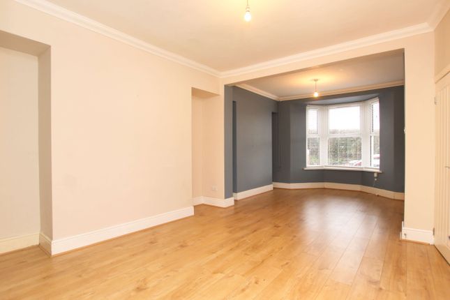 11, Lower Glyn Gwyn Street, Trethomas photo 2