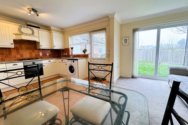 Arlington Drive, Swanwick photo 3