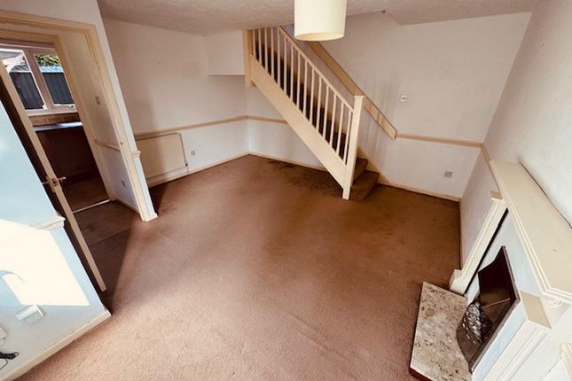 27, Winterside Close, Newcastle photo 3
