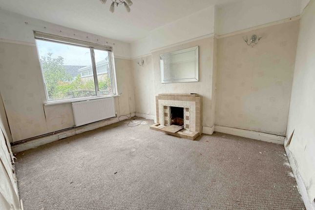 5 Cameron Place, Gorseinon, Swansea photo 4