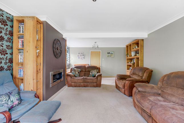 4 Uplands Court, Nottingham photo 4