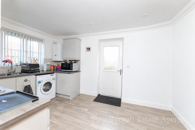 Mayflower Way, Great Yarmouth photo 3