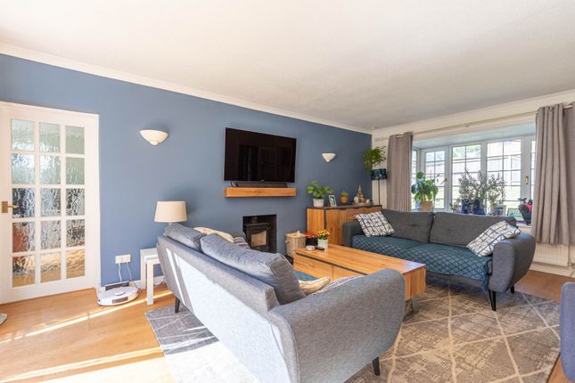 8, Picton Way, Reading photo 4