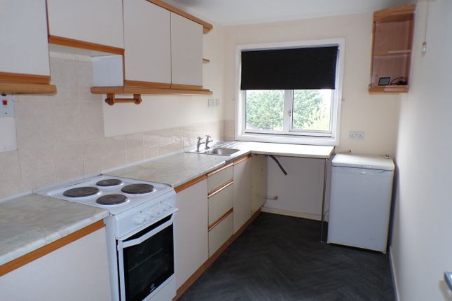 19, Oxford Green, Cannock photo 5