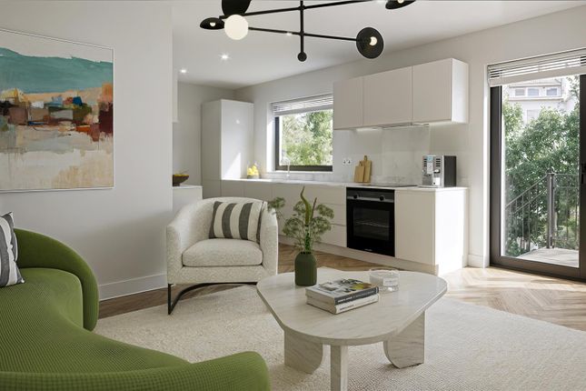 1-bed flat on Apartment 13, Canynge Place, Canynge Road, Bristol, £285,000