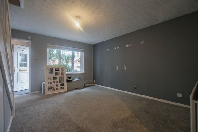 64, Chantry Meadow, Exeter photo 5