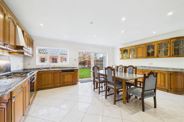 14, Molesey Road, West Molesey photo 4