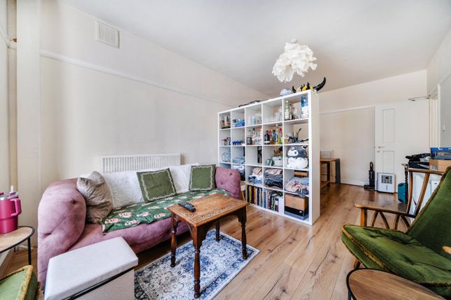Flat A, 22, Camplin Street, London photo 2