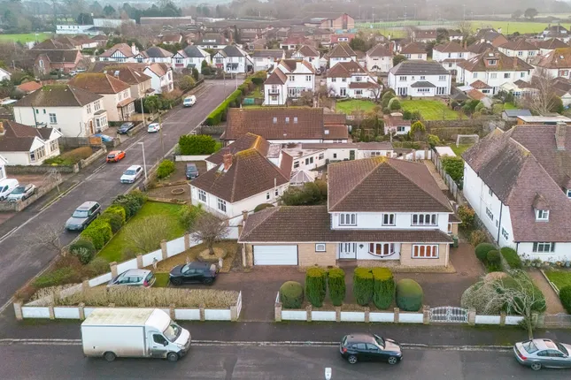 Property 1 of 44. 3 Bedroom Detached For Rent